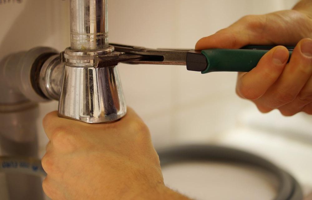 Recherche et réparation fuite salle de bain Paris